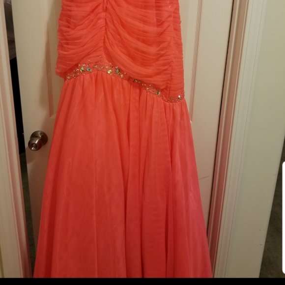 Gorgeous Coral and Irredesent Rhinestone Gown - Picture 6 of 6